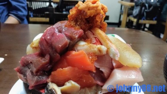 寿司まつくらのジャンボ海鮮丼