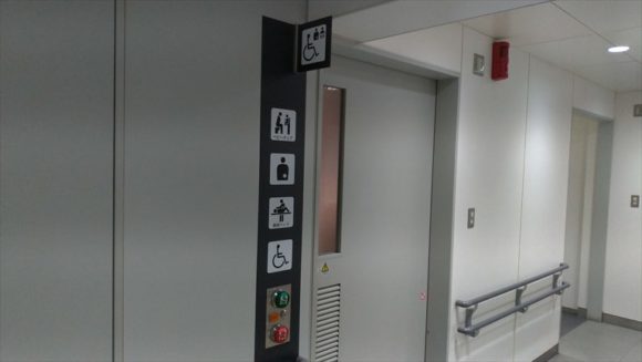 札幌駅前通地下歩行空間（チカホ）のトイレ