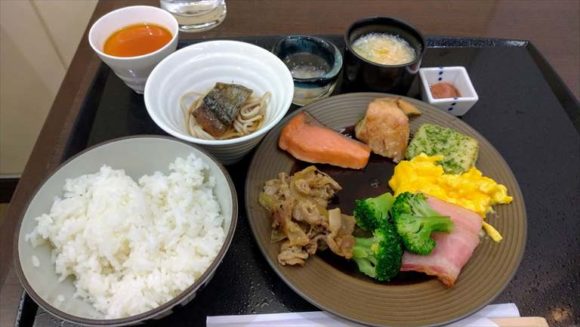 法華クラブ札幌の朝食ブッフェ