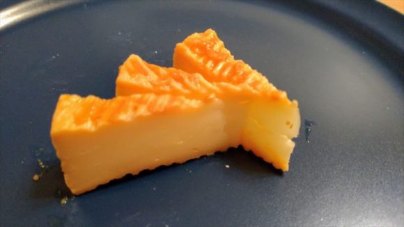 十勝野フロマージュのカマンベールチーズ