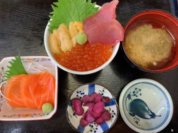 函館朝市海鮮丼おすすめ人気「一花亭たびじ」