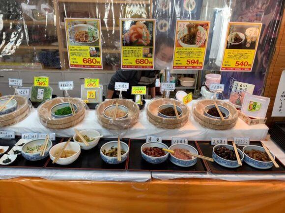 函館朝市海鮮丼おすすめ人気③すずや食堂