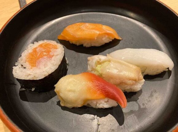 おたる亭（すすきの）おすすめ人気「おかわり寿司付きコース」