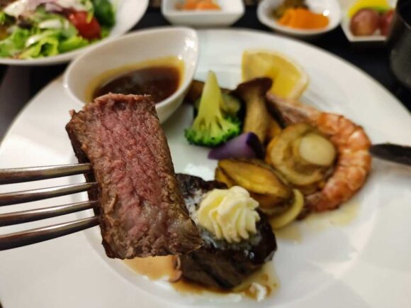 ニューオータニイン札幌の夕食レストラン「フォーシーズン」