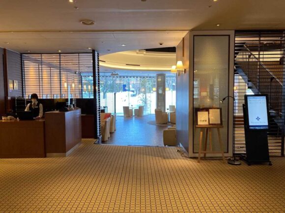プレミアホテル中島公園札幌の1階ラウンジ「カフェ・セゾン」