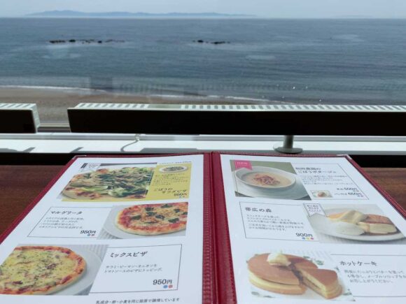 六花亭 函館漁火通店の喫茶室（2階）でしか食べられない限定おすすめメニュー