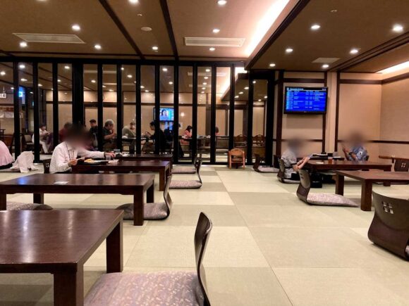 新千歳空港温泉 お食事処（食堂）の行き方アクセスや営業時間・注意点